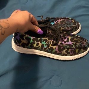 NEW LEOPARD LOOK ALIKE HEY DUDE’S SIZE 8